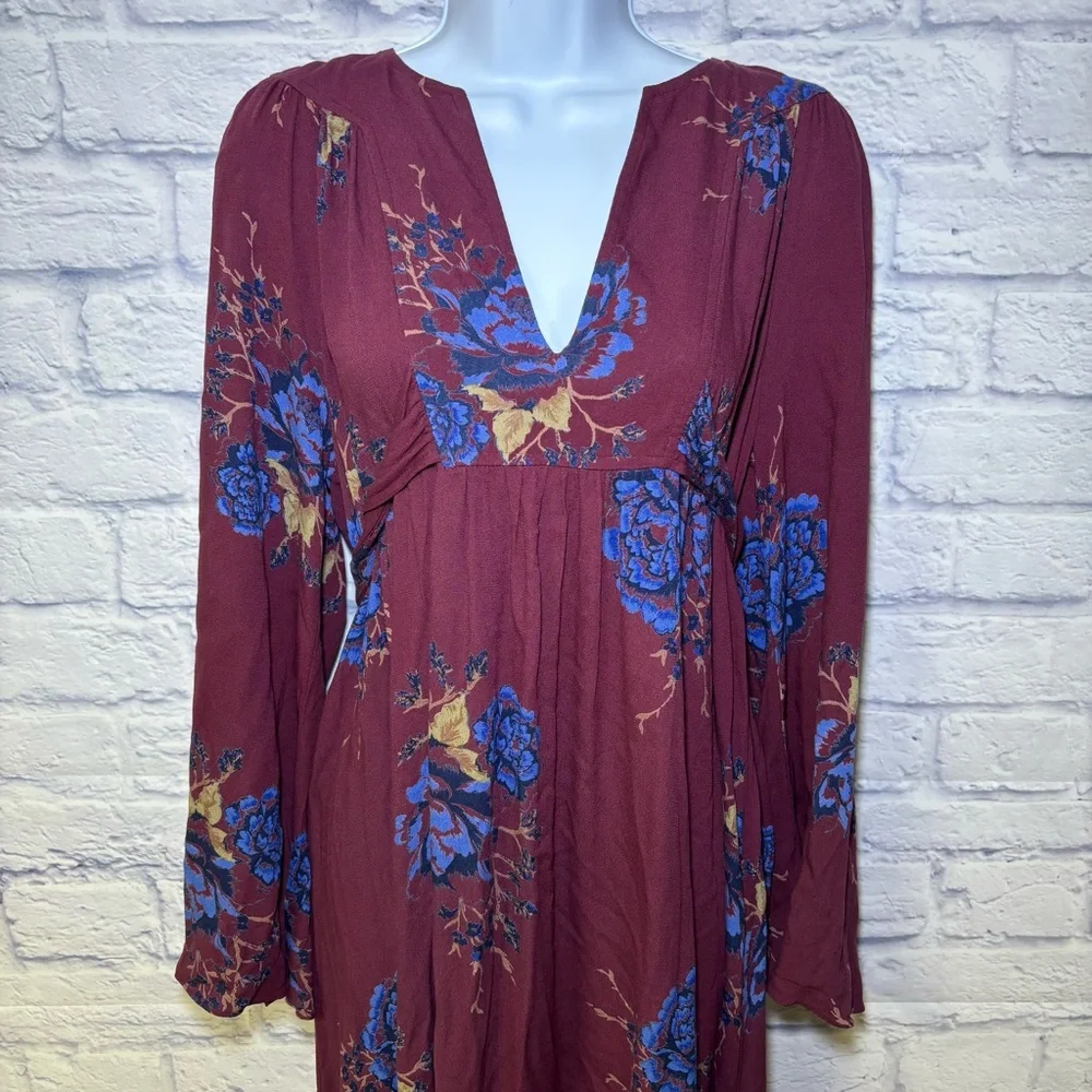 FREE PEOPLE Miranda  Floral Maxi Dress Boho Revival Flowey Size Small Petite